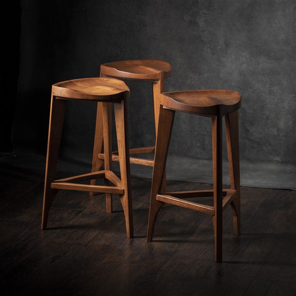 Cherry Terza wood bar stool - Three-legged stool - Carved seat