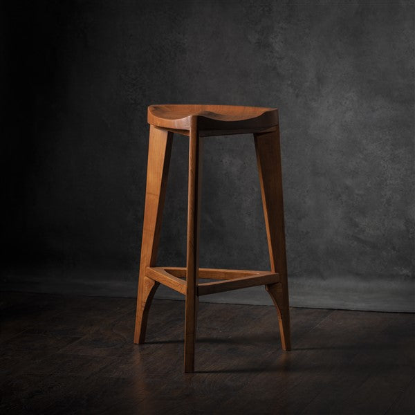 Cherry Terza wood bar stool - Three-legged stool - Carved seat