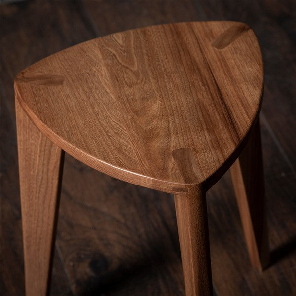 Elm stool flat seat