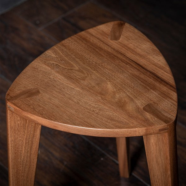Elm stool flat seat