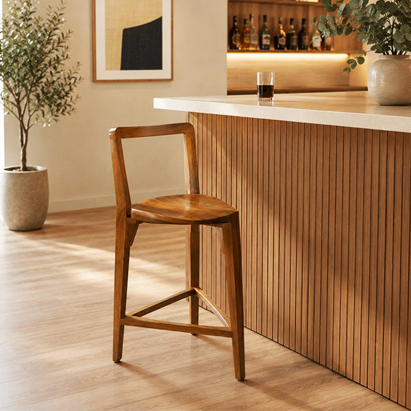 Terza bar stool with backrest in kitchen interior